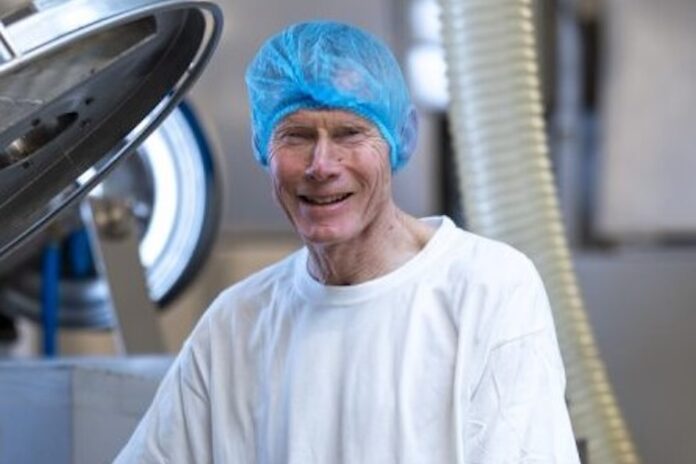 Kurt Dalsgaard fejrer 50-års jubilæum hos Bæchs Conditori på Langelandsvej i Hobro.
