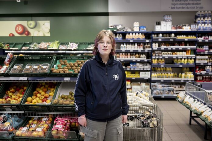 Unge i arbejde som del af indsats støttet af TrygFonden i Nordjylland.