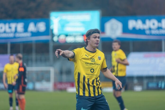 Max Nielsen fra Hobro IK i kamp før skiftet til svenske Mjällby AIF