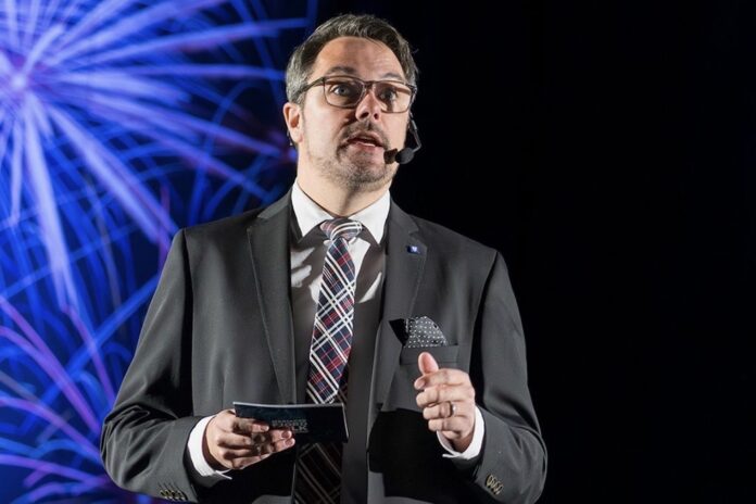 Borgmester Jesper Skov Mikkelsen holder sin første nytårstale for erhvervslivet ved nytårskuren i Mariagerfjord Kommune