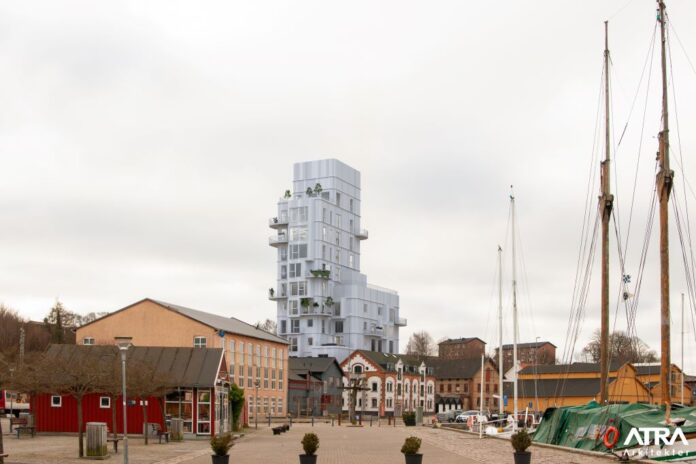 Historisk kornsilo på Hobro Havn med potentiale til boliger og udviklingsprojekt