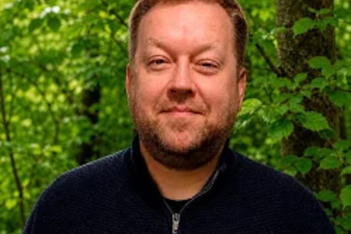 Troels Ibsen Pedersen fra Hadsund er aktuel med digtsamlingen Eksistens