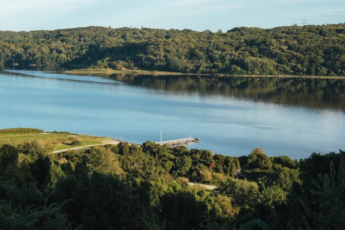 Bramslev Bakker Naturhotel holder aktiviteterne i gang ved Mariager Fjord gennem efteråret