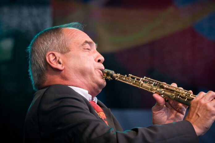 Jazz i Salthallen Hobro med Olivier Franc og hans franske kvintet
